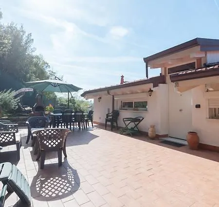 Holiday home Casa Vacanze La Rocchetta Lerici